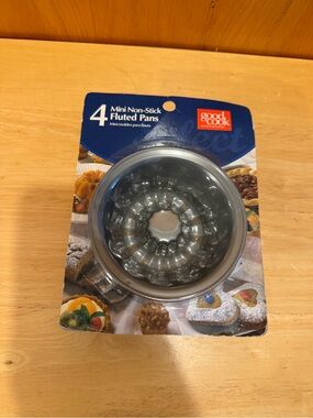 Mini Non-Stick Fluted Pans Set - Gray, 4-Pack